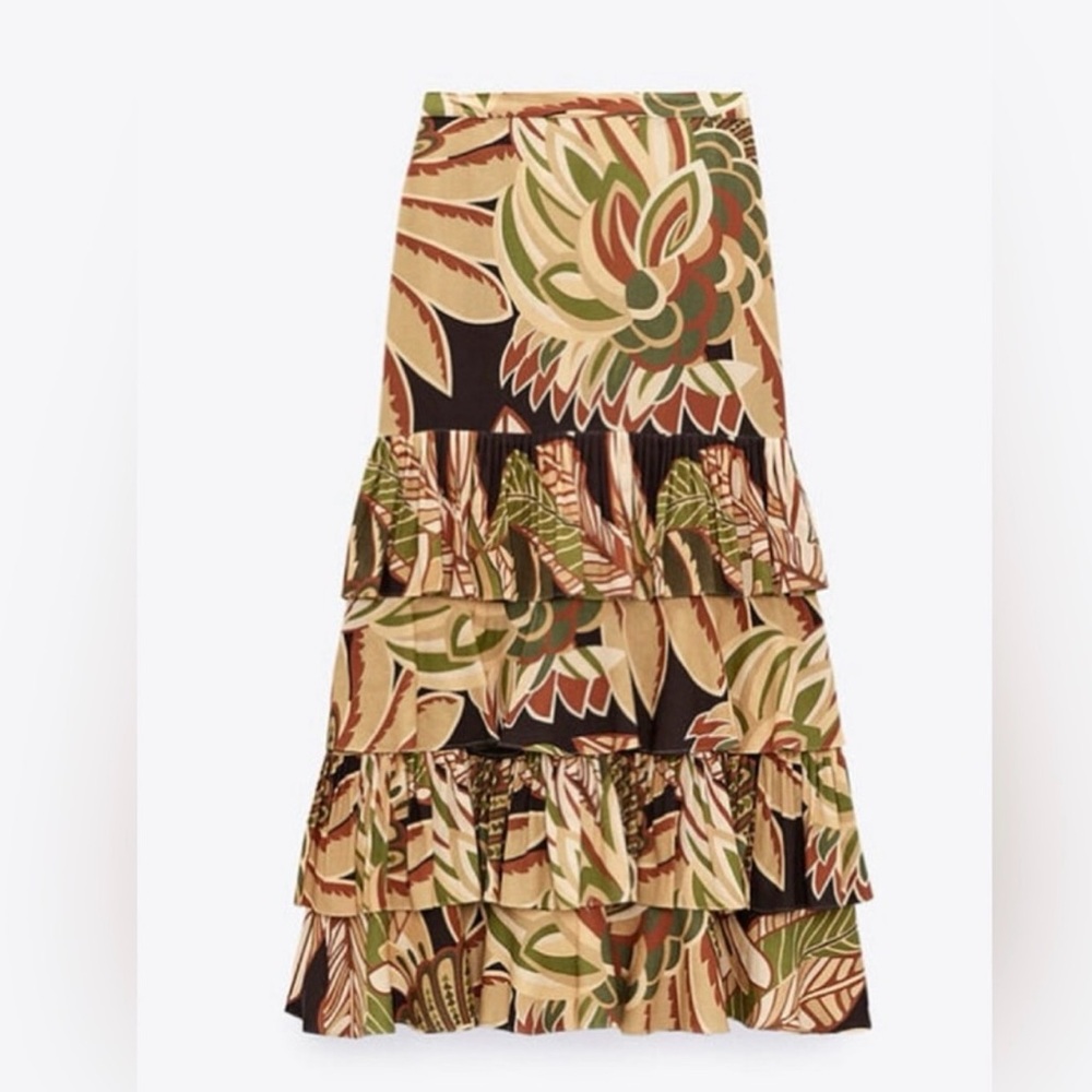 Zara Blogger Fav Tropical tierd Skirt